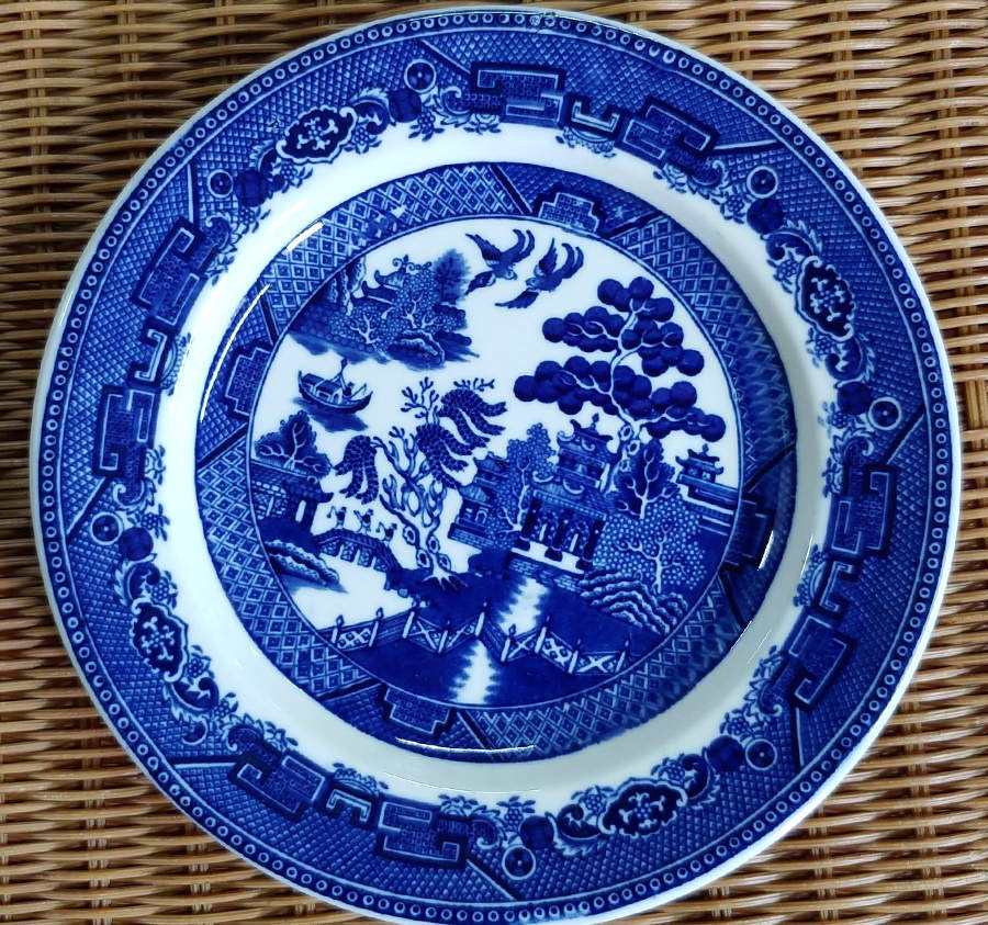 DUB2 Luncheon Plate by Dunn Bennett-1