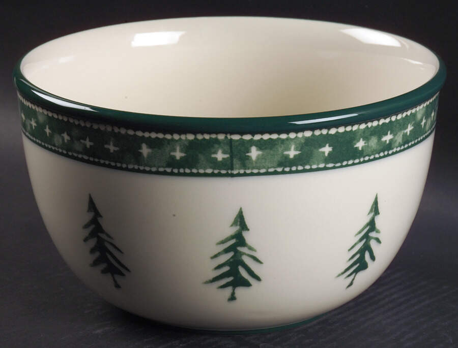 Nordic Knits Green 9" Salad Serving Bowl by Dansk-1