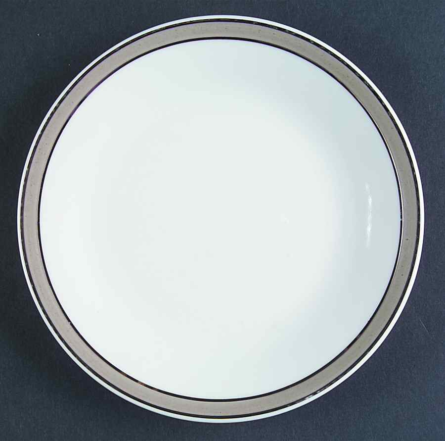 Artica Canape Plate by Philippe Deshoulieres-1
