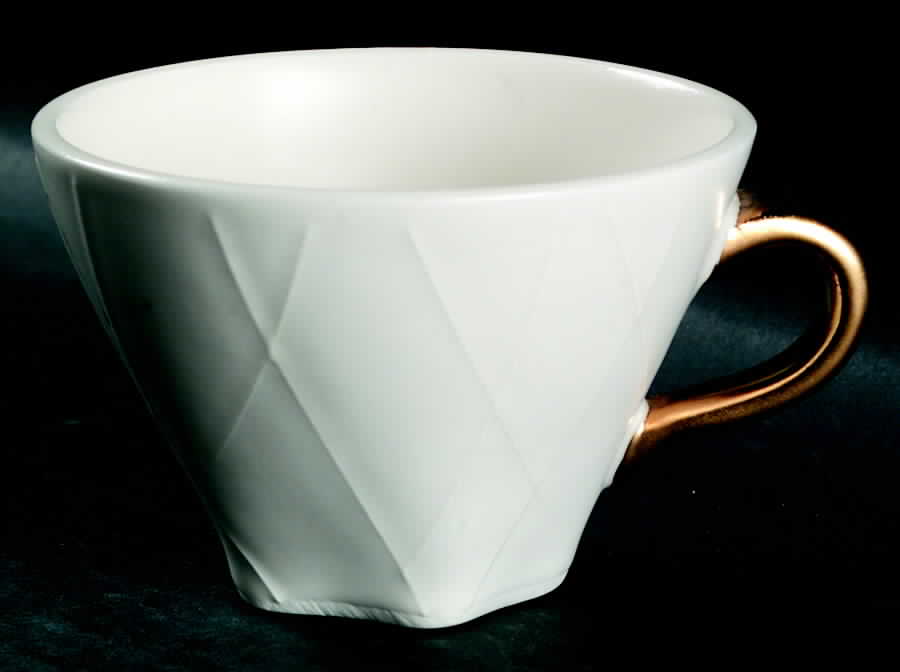 Cross Cross Flat Cup by Dan Levy-1