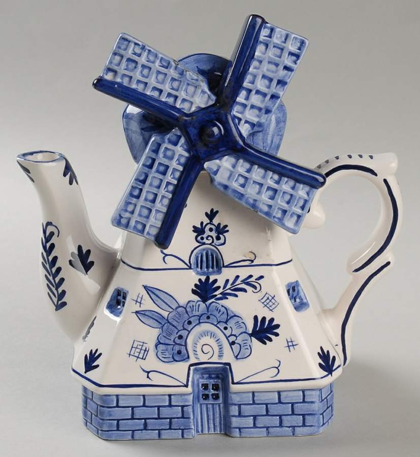 Delft Blue Figural Teapot & Lid by Dutch American Import Company-1