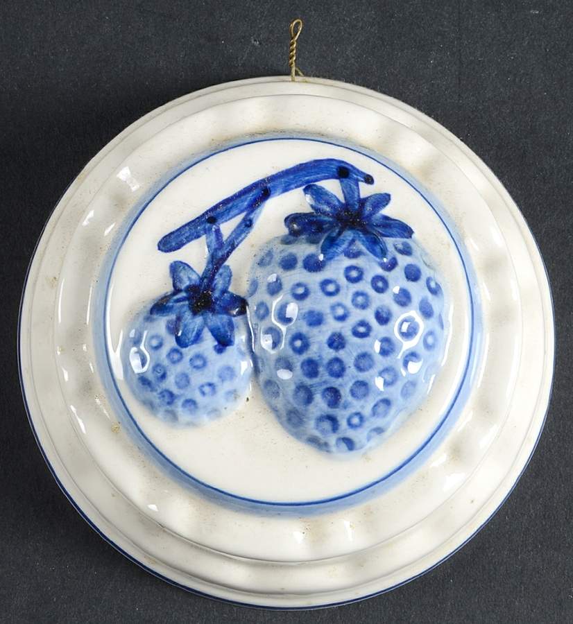 Delft Blue Decorative Mold by Dutch American Import Company-1