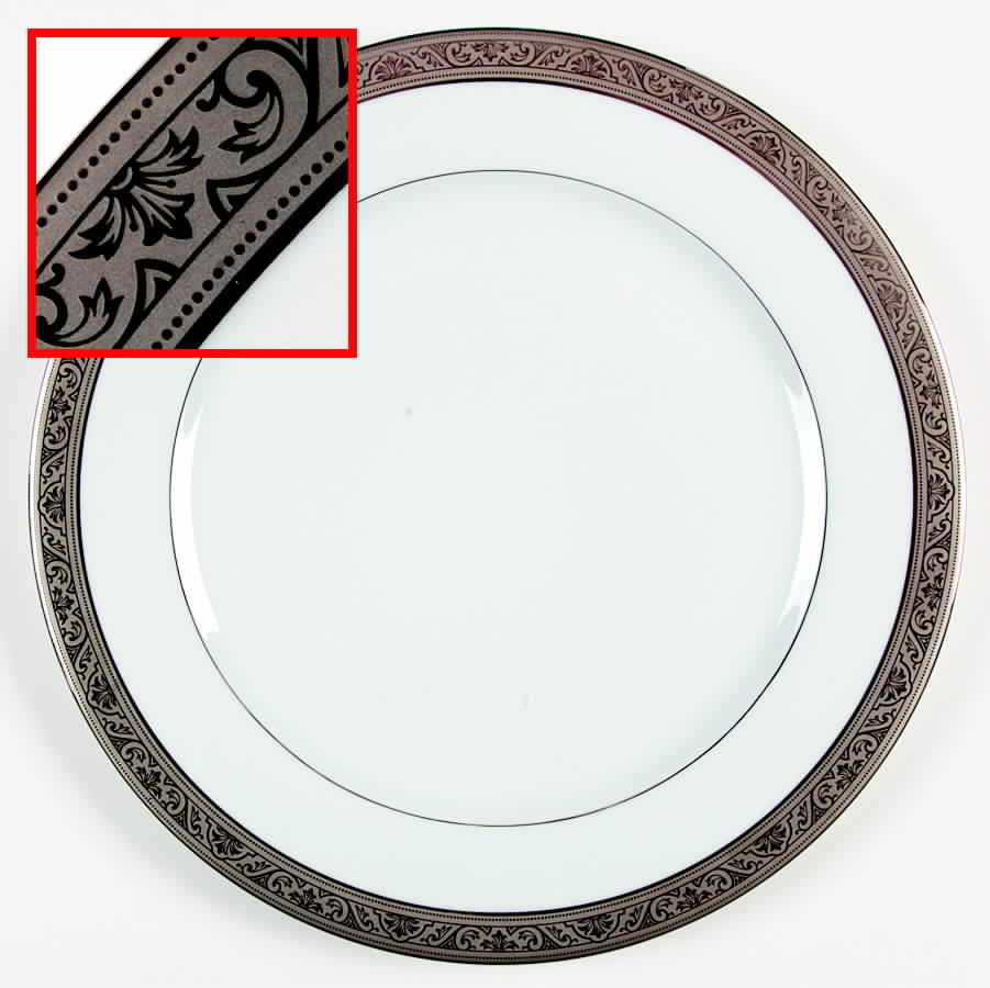 Trianon Platinum Dinner Plate by Philippe Deshoulieres-1