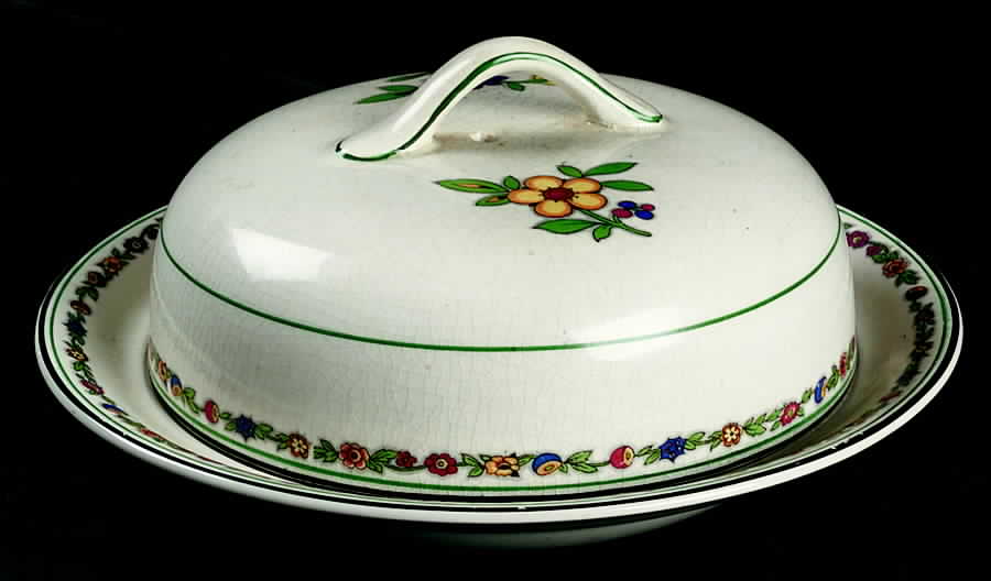 Lyric Muffin Dish & Lid by Davison & Son-1