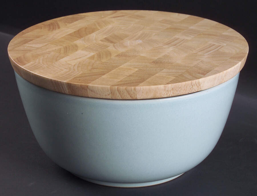 Flavours Blueberry Salad Bowl & Chop Board Lid 9" by Denby-Langley-1