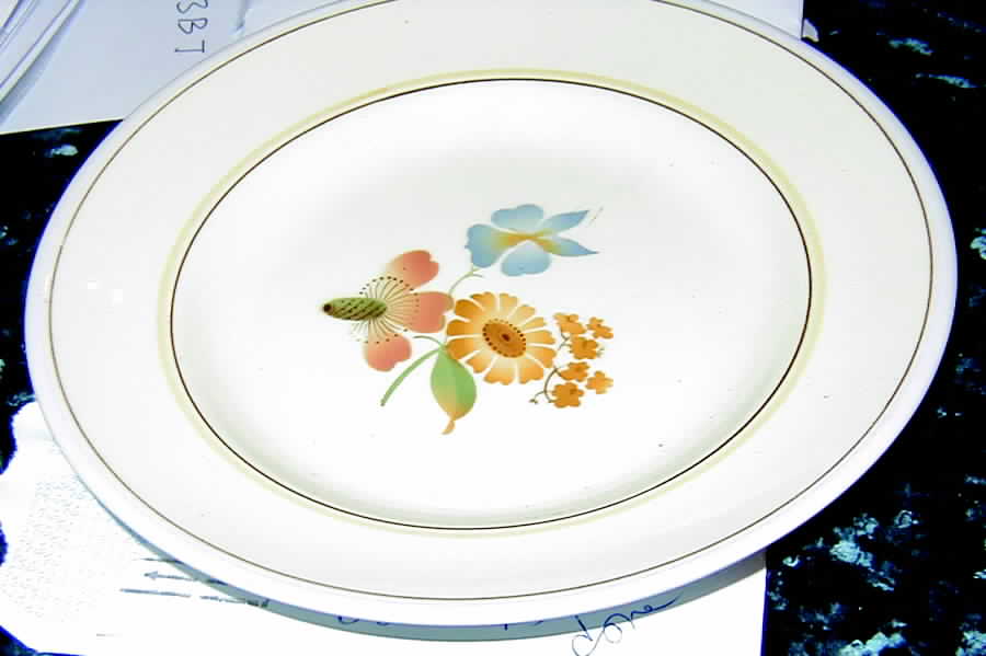 Elizabeth Dinner Plate by Royal Copenhagen-1