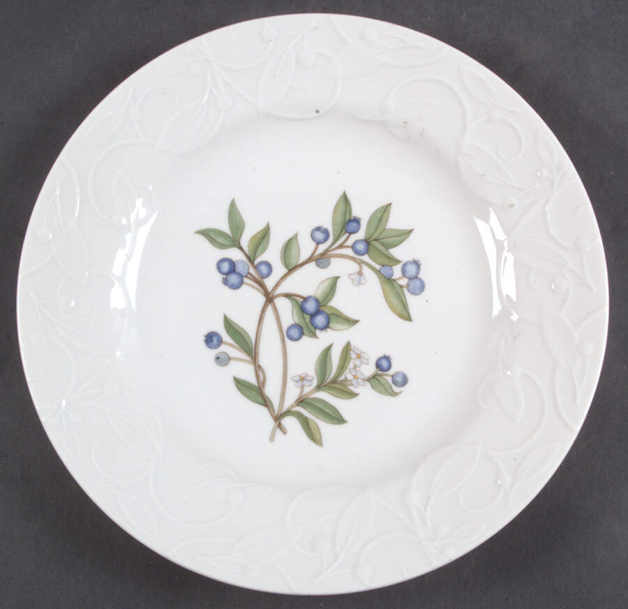 Floating Leaves Luncheon Plate by Dansk-1
