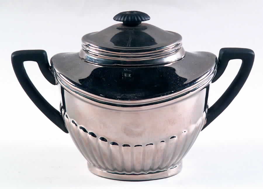 DPT4 Sugar Bowl & Lid by Department 56-1