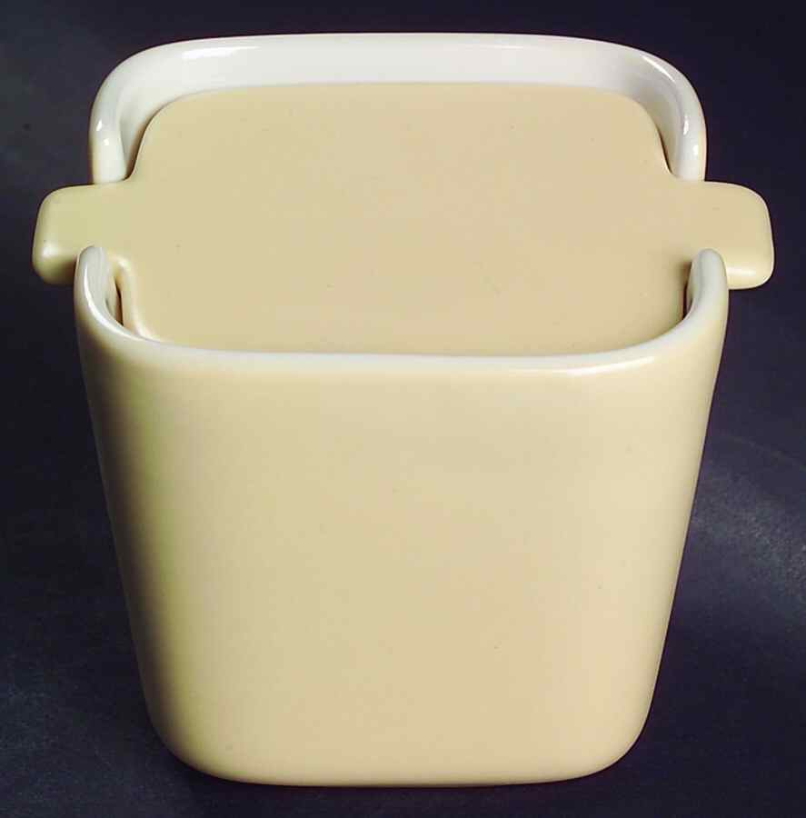 Ang.L Maize (Yellow) Sugar Bowl & Lid by Dansk-1