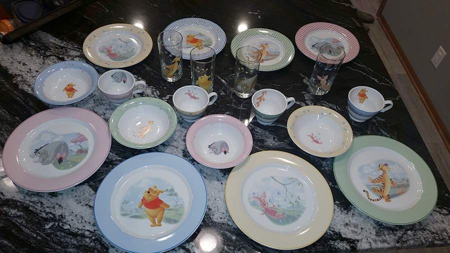Winnie the Pooh Dinner Plate by Disney-1
