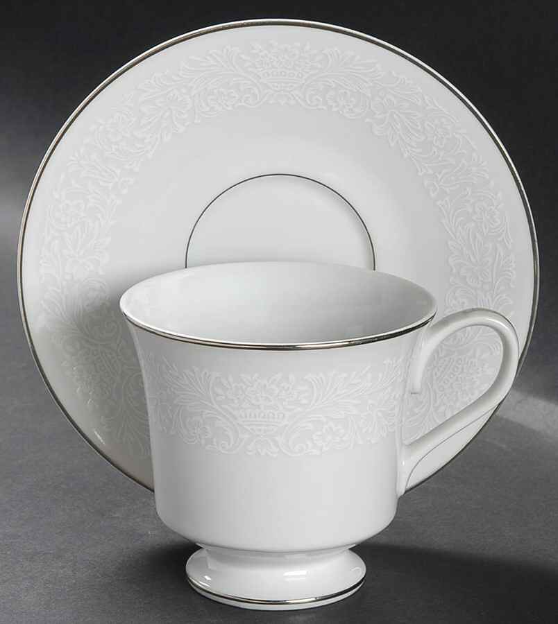 Lace Point Footed Cup & Saucer Set by Diamond Craft-1