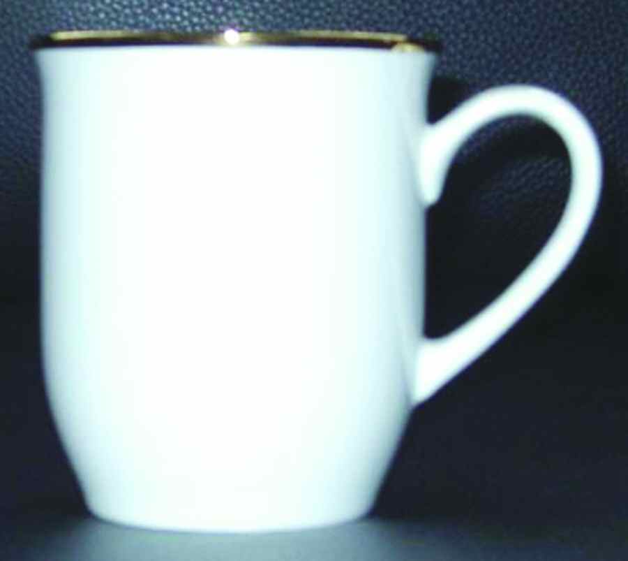 Tjorn Gold Flat Cup by Dansk-1