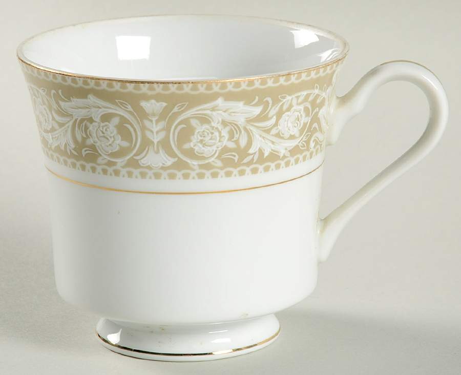 Damask Footed Cup by Delux Japan-1