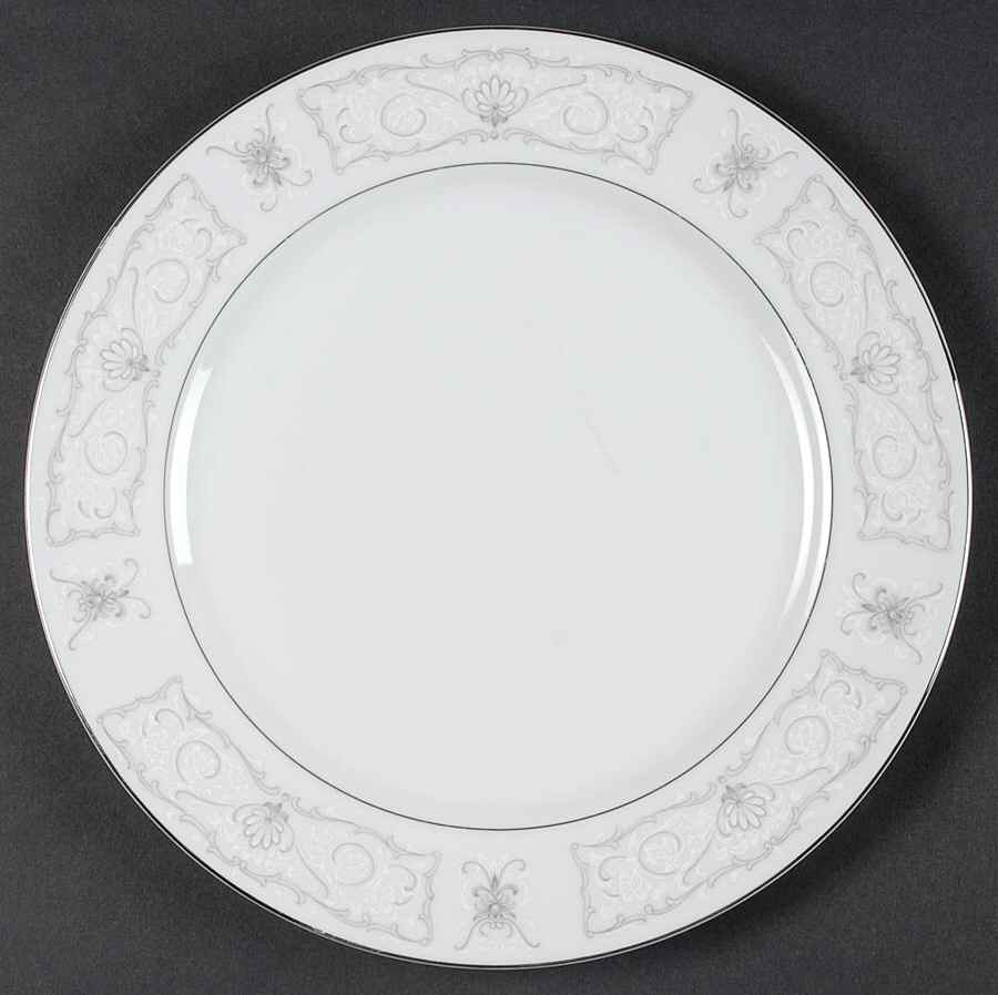 Antoinette Dinner Plate by Delux Japan-1