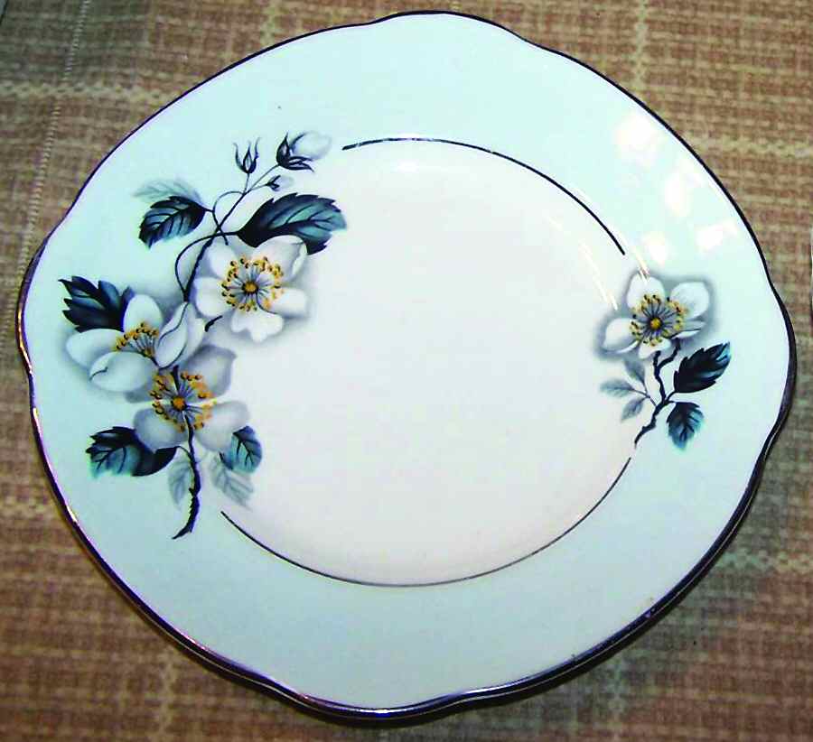 DUC42 Square Bread & Butter Plate by Duchess-1