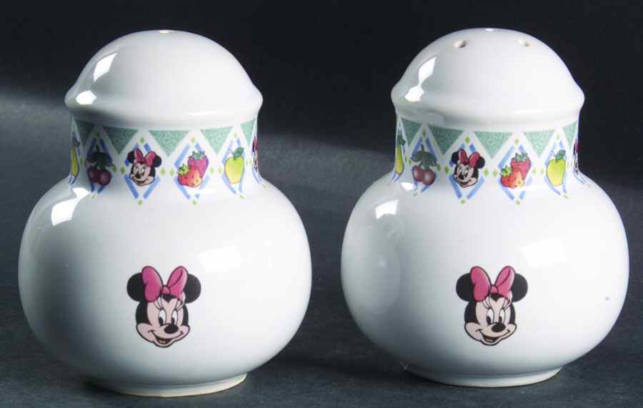 DIN10 Salt & Pepper Set by Disney-1