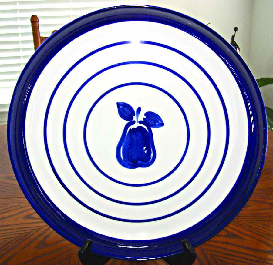 DAN121 Dinner Plate by Dansk-1