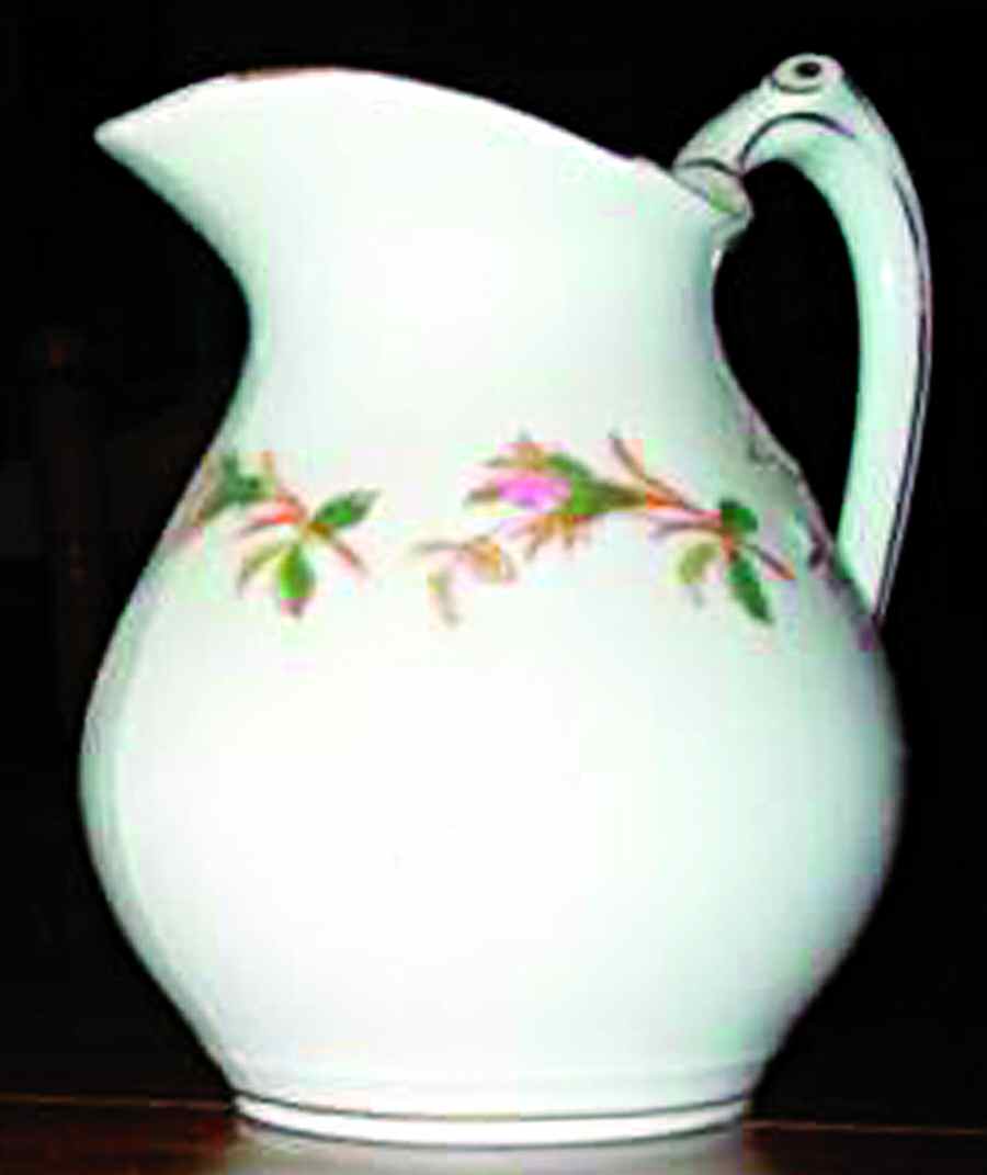 DEI106 Pitcher by Delinieres-1