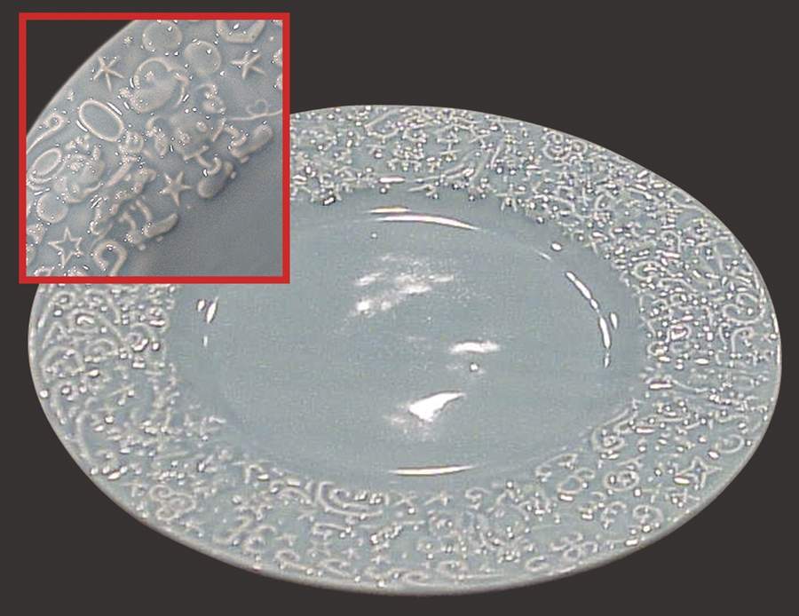 DIN12 Dinner Plate by Disney-1