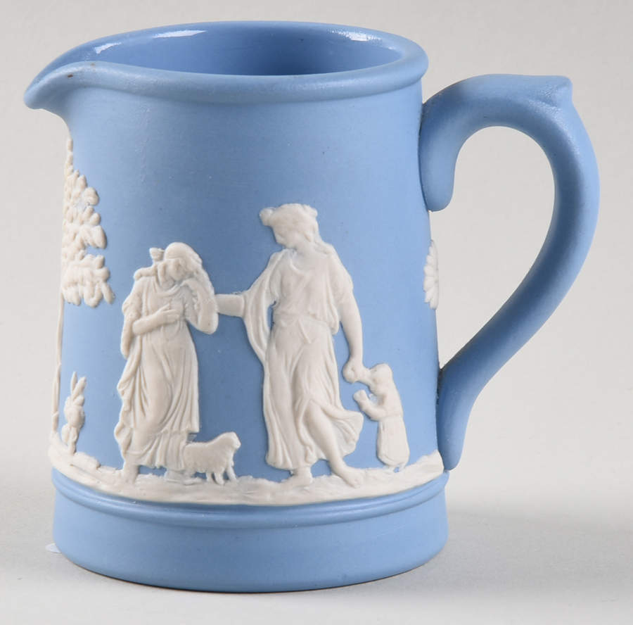 Jasper Ware Cream on Blue Mini Creamer by Dudson-1