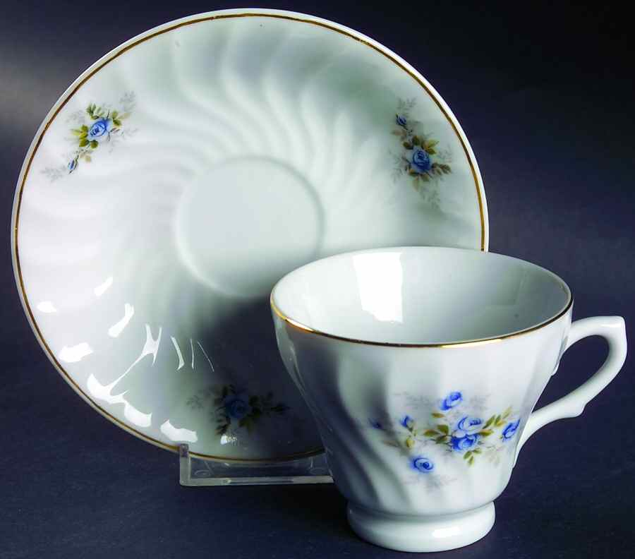 DNP2 Footed Cup & Saucer Set by Designpac-1