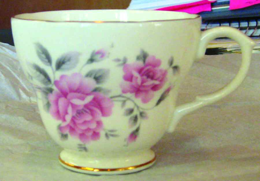 DUC46 Footed Cup by Duchess-1