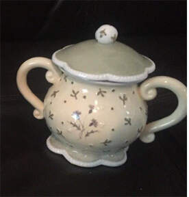 Devonshire Place Sugar Bowl & Lid by Demdaco-1