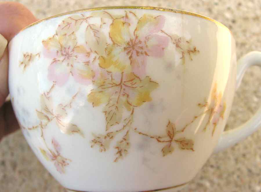 6241 Flat Cup by G Demartine-1