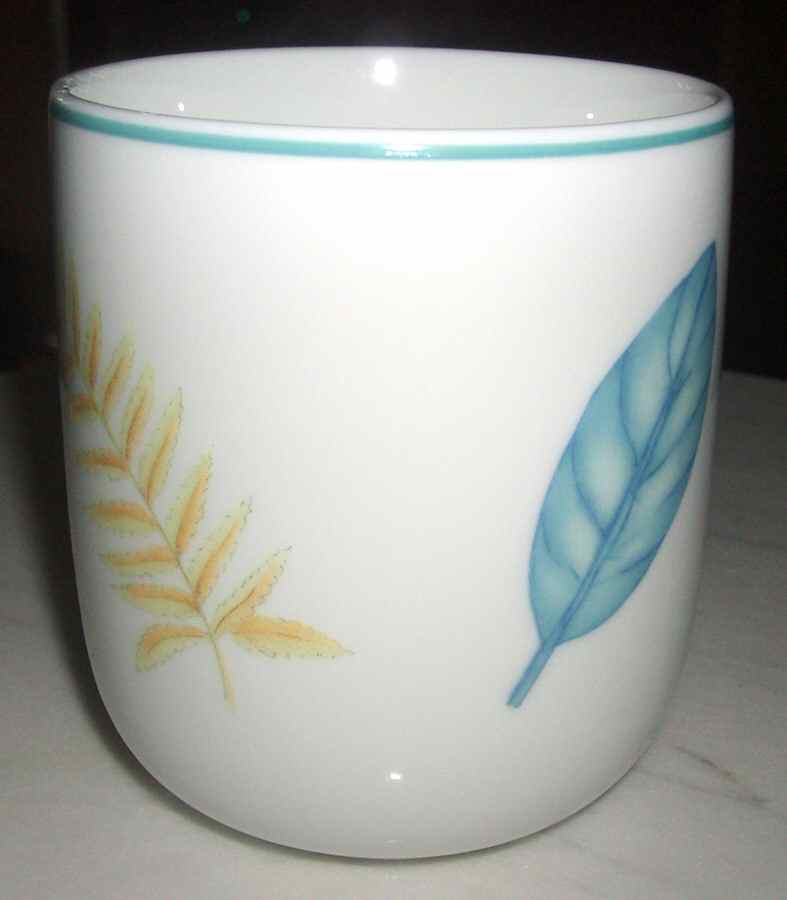 Foliage & Flowers (Marbled Rim) Mug by Doulton & Co-1