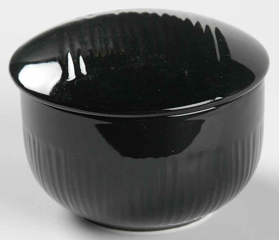 Edesia Onyx Sugar Bowl & Lid by Dansk-1