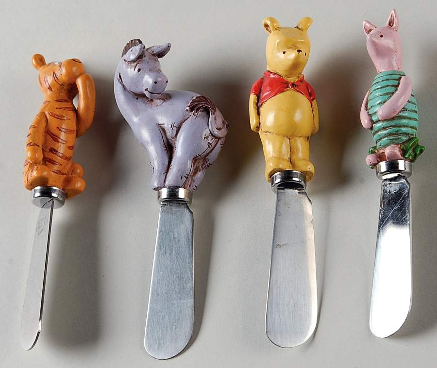 Winnie the Pooh (Leaf&Animal Rim) Individual Spreader - Set of 4 Motifs by Disney-1