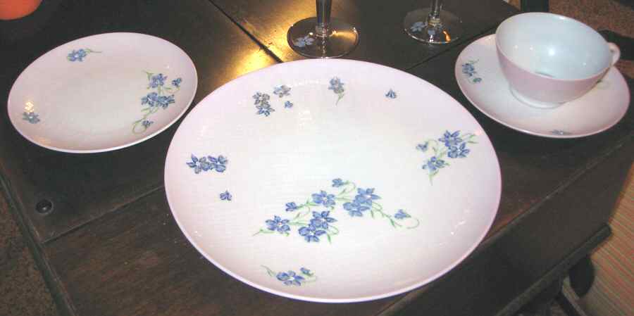 Violet Dinner Plate by Dorothy Thorpe-1