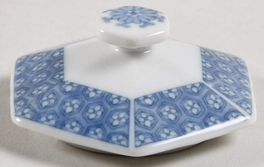 Dynasty Blue Lid for Sugar Bowl by Dolphin-1