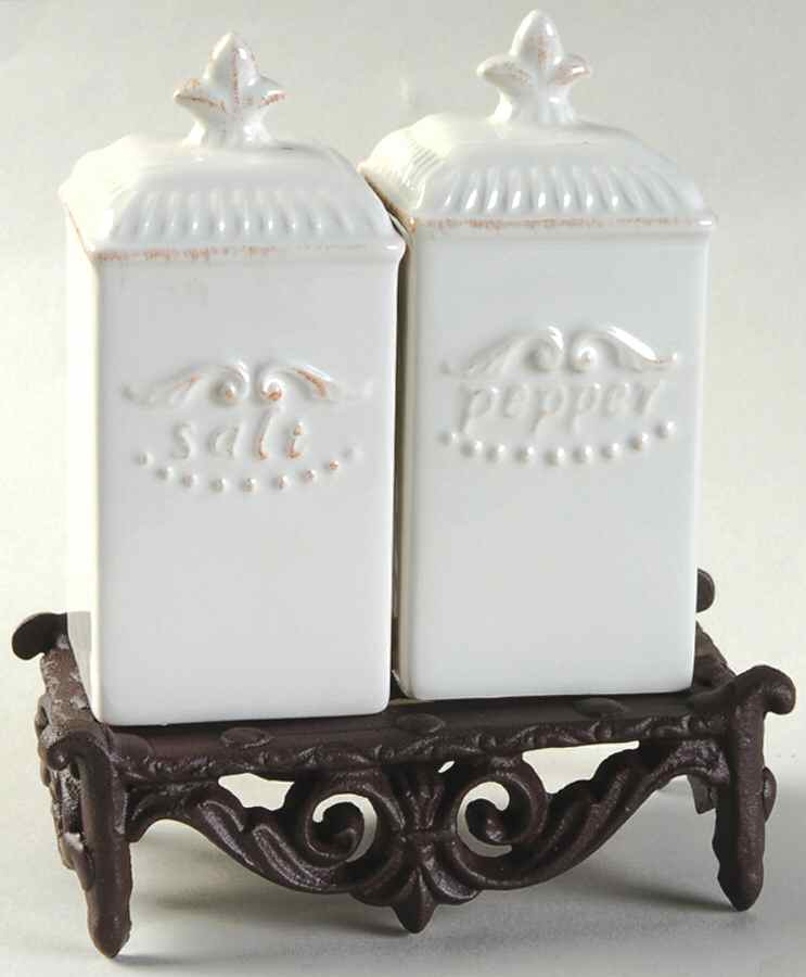 Marie Antoinette Salt & Pepper w/Metal Stand by Daniel Cremieux-1