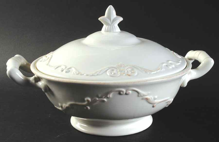 Marie Antoinette Round Covered Vegetable by Daniel Cremieux-1