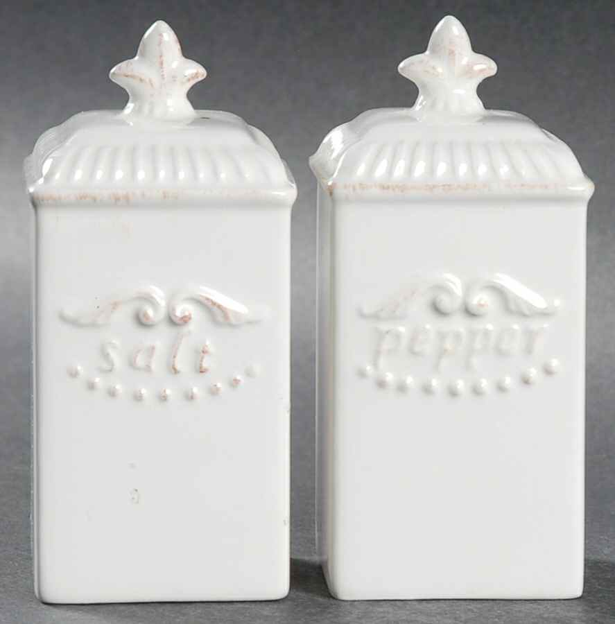 Marie Antoinette Salt & Pepper Set by Daniel Cremieux-1