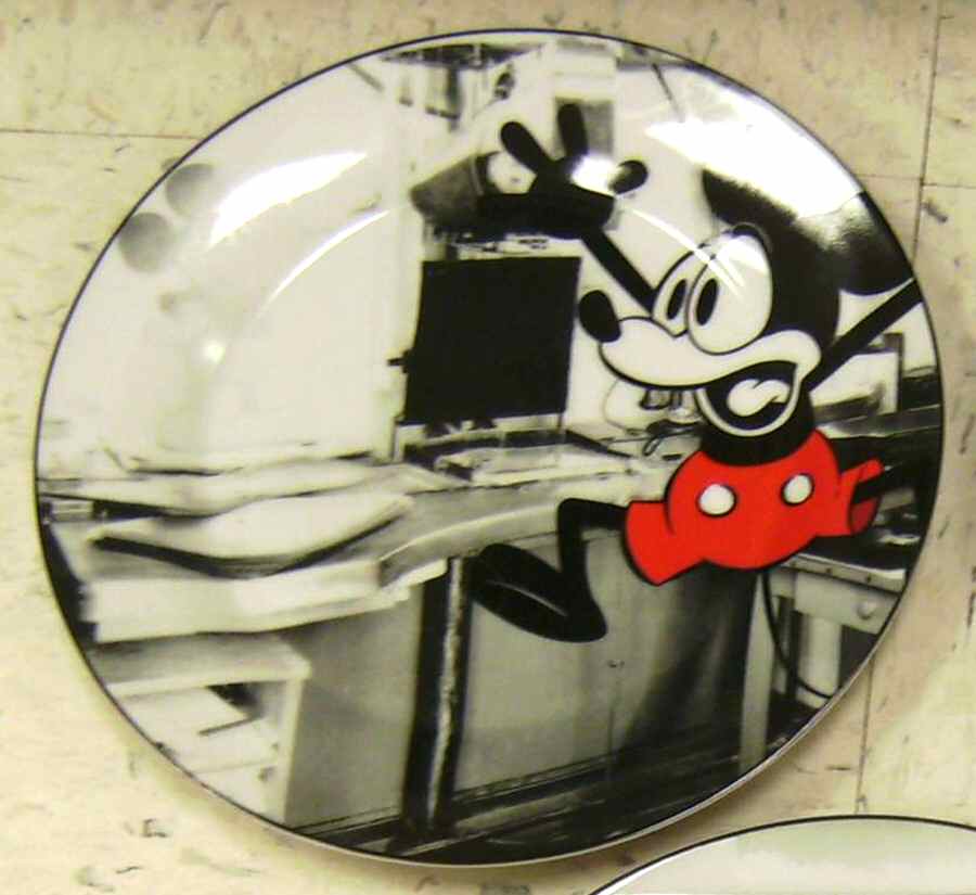 Classic Mickey Salad/Dessert Plate by Zrike-1