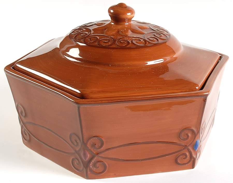 Treasured Home 2 Qt Round Covered Casserole by Demdaco-1