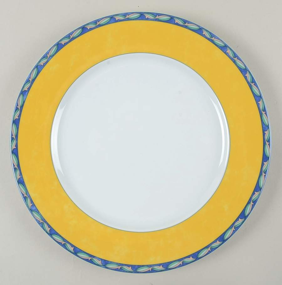 Jonquilles Dinner Plate by Philippe Deshoulieres-1
