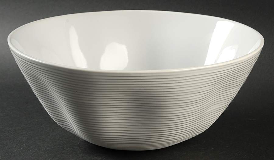 Topos Seasalt 9" Round Serving Bowl by Dansk-1