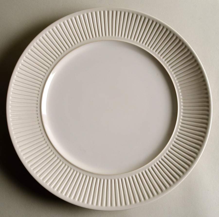Flamestone Ivory 13" Chop Plate (Round Platter) by Dansk-1
