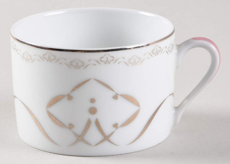 Margot Pink Flat Cup by Philippe Deshoulieres-1