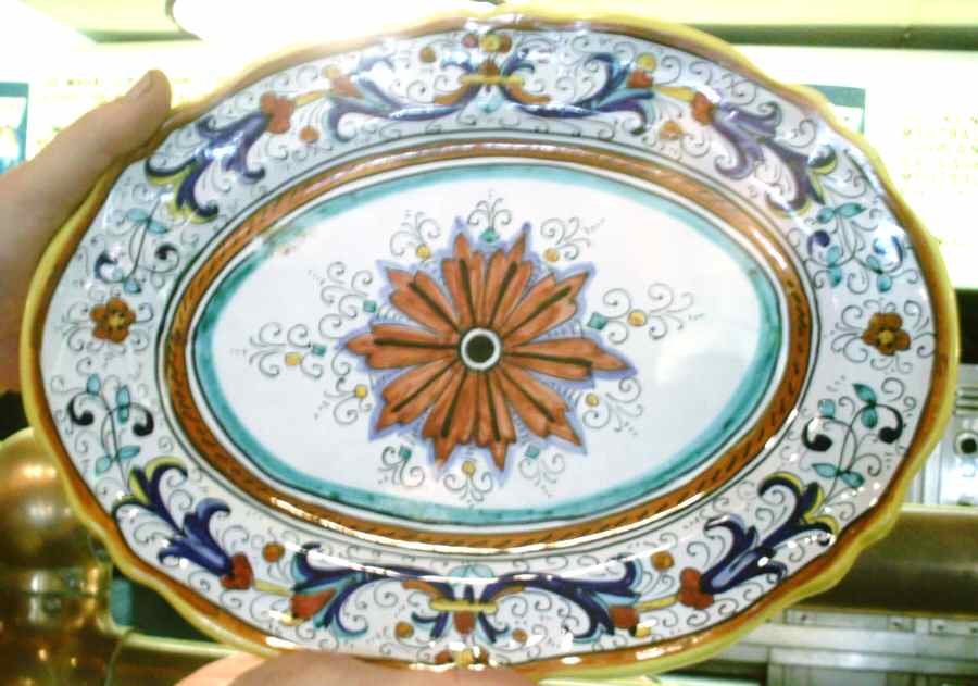 DER57 14" Oval Serving Platter by Deruta (Italy)-1
