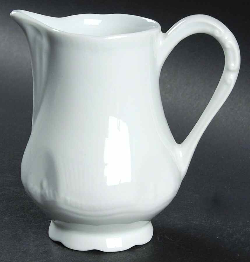 Victoria Creamer by Philippe Deshoulieres-1
