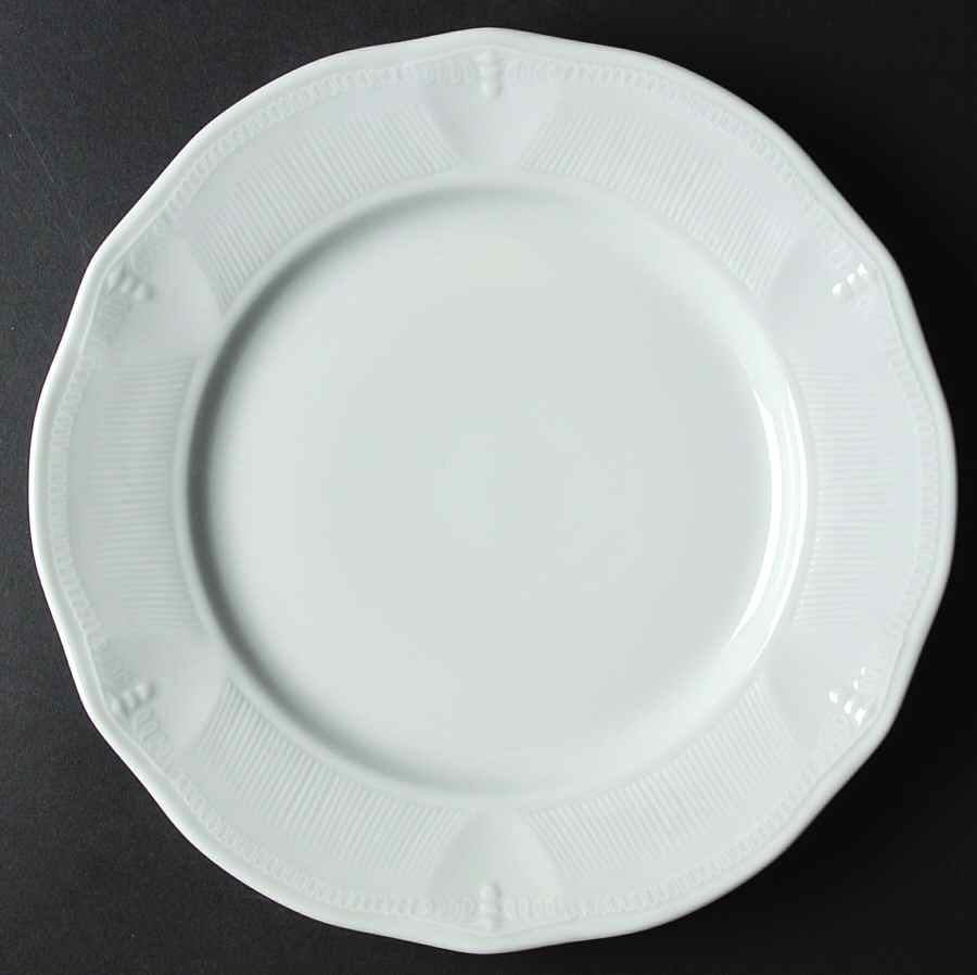 Victoria Dinner Plate by Philippe Deshoulieres-1