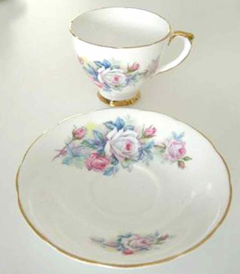DLP11 Footed Cup & Saucer Set by Delphine-1