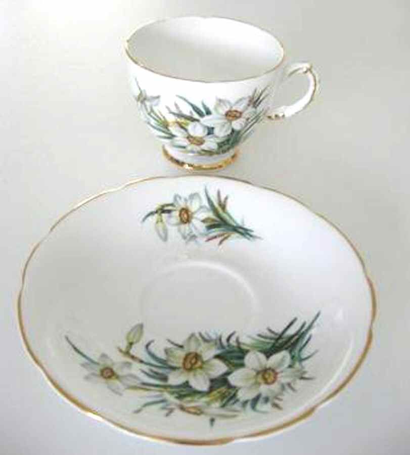DLP10 Footed Cup & Saucer Set by Delphine-1