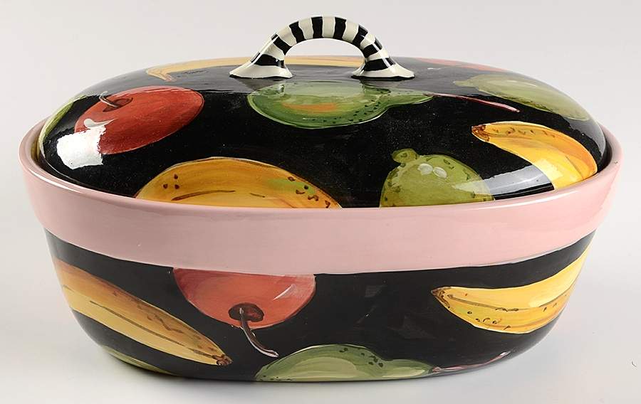 DDS5 3 Quart Oval Covered Casserole by Droll Designs-1