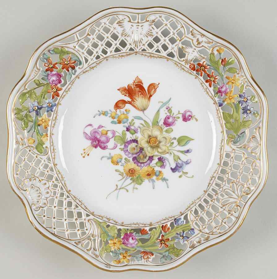 DRE102 Luncheon Plate by Dresden (German)-1