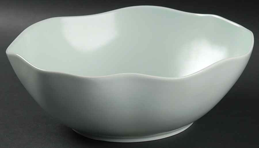 FLWR Leaf 9" Round Serving Bowl by Dansk-1